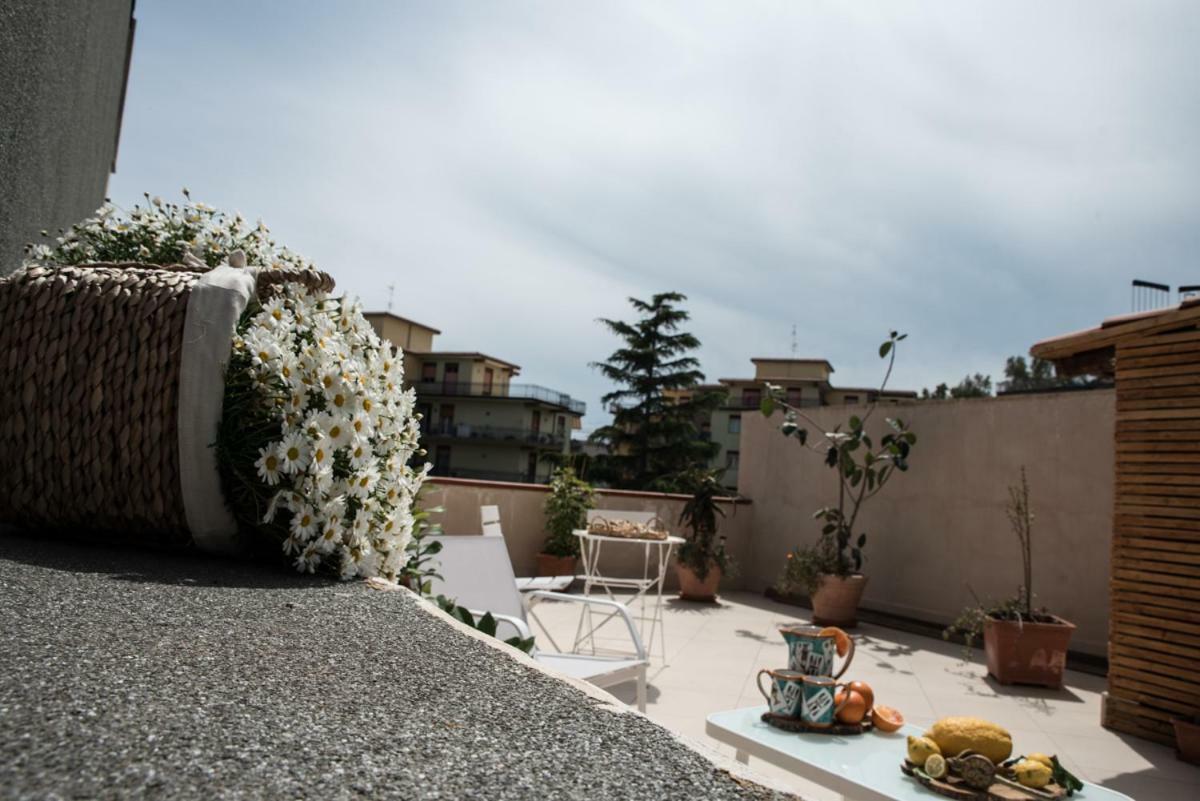 Appartamento Terrazzo Siciliano Riposto Esterno foto
